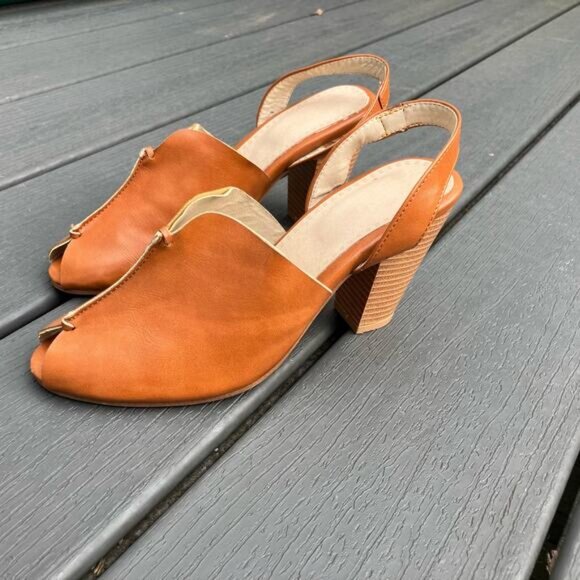 Tan peep toe chunky block slingback heels size 7.5 New With Defects - Picture 3 of 10